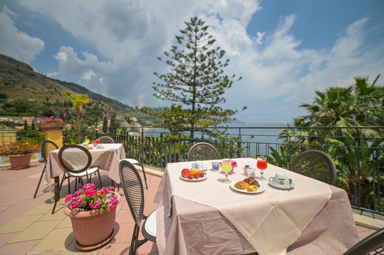 Hotel Baia Delle Sirene Taormina Exterior photo