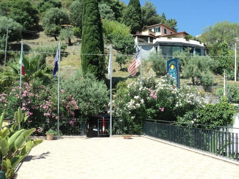 Hotel Baia Delle Sirene Taormina Exterior photo