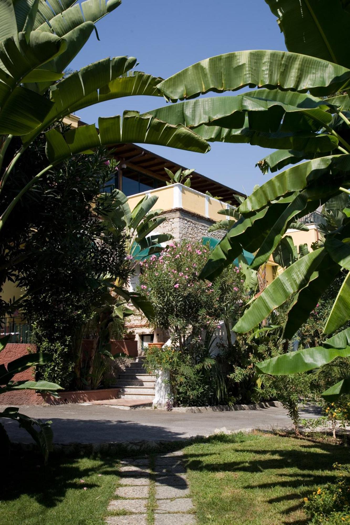 Hotel Baia Delle Sirene Taormina Exterior photo