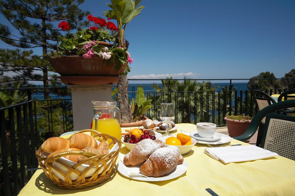 Hotel Baia Delle Sirene Taormina Exterior photo